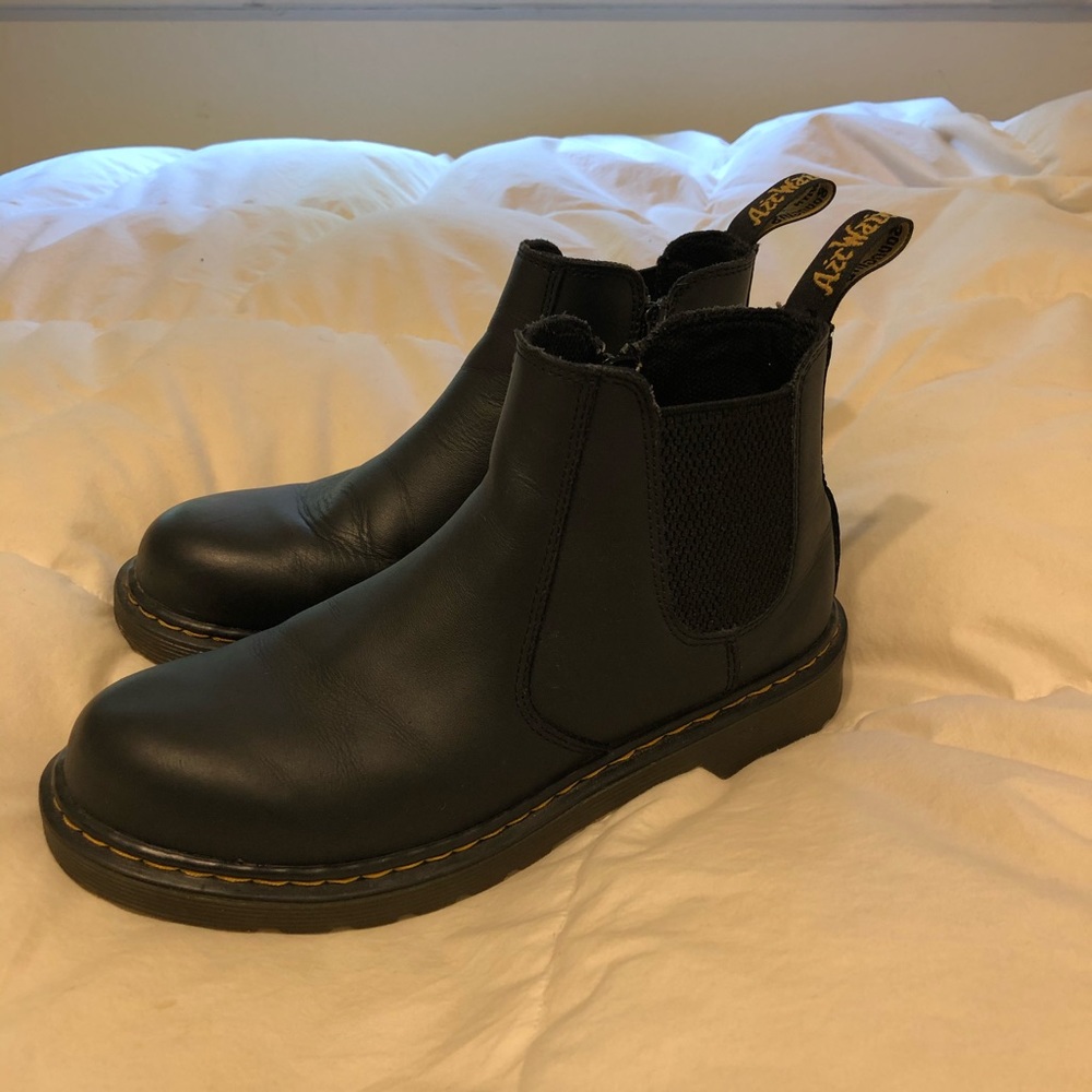 Doc Marten Chelsea Boots